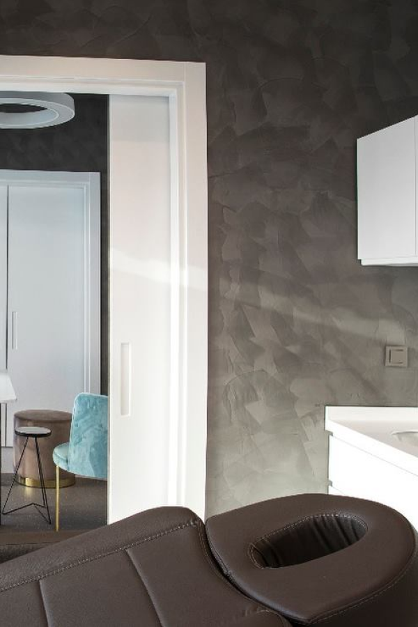 Estetik International reception