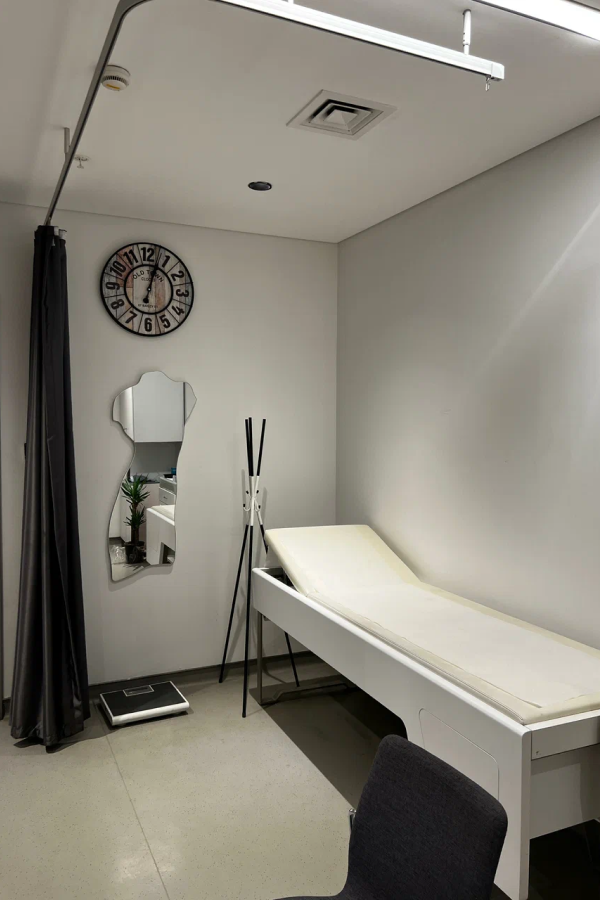 Estherian Dental Clinic's patient room
