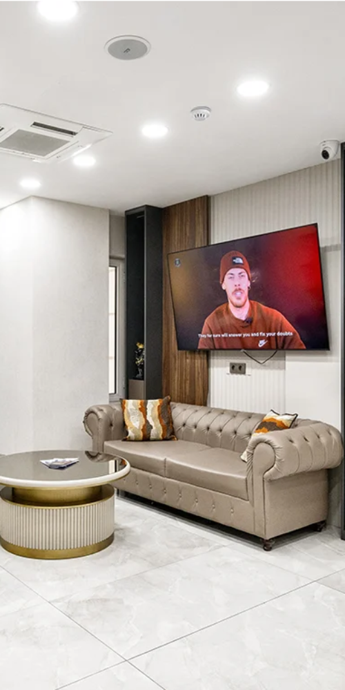 Ömer İstanbul's rest room