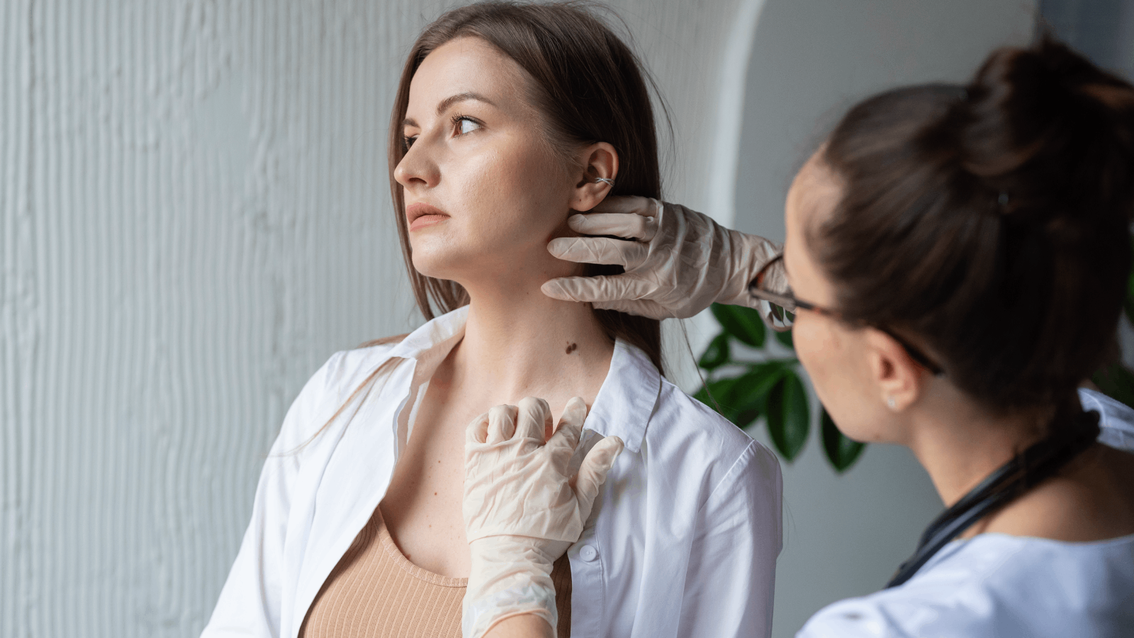 Neck Lift: Redefine Your Profile background