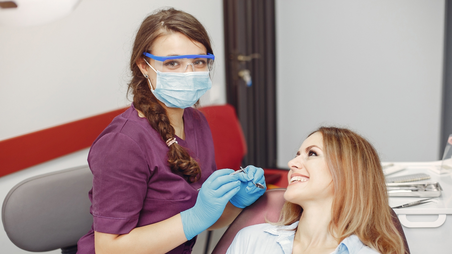 Teeth Grinding Treatment (Bruxism): Rest Easy Tonight background